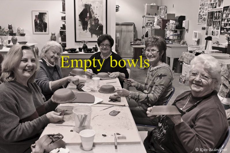 KoosPhotos | Empty bowls, Salvation Army, Tupelo, MS, art photographer Koos Badenhorst from MS